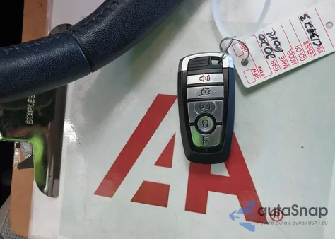 2020 Ford Escape Titanium Hybrid from USA, damaged, VIN 1FMCU0DZ0LUC13923